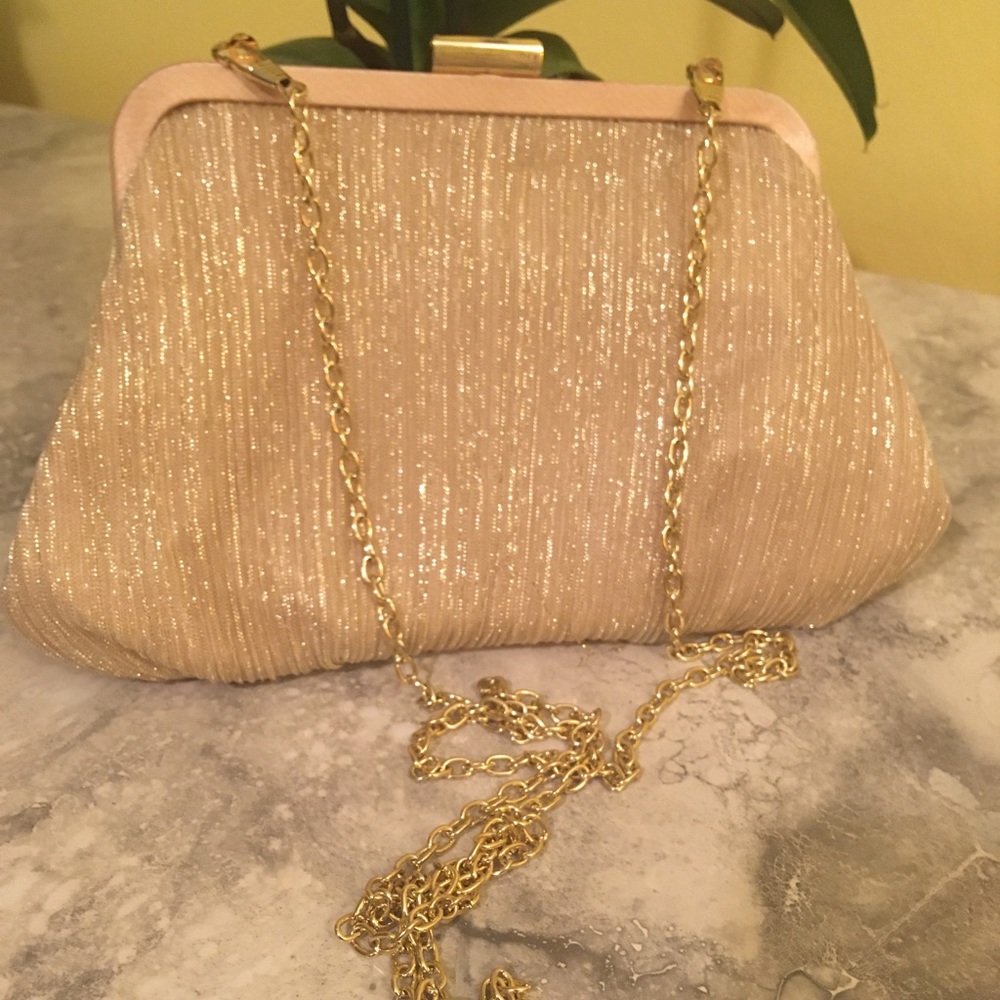 Golden Clutch!